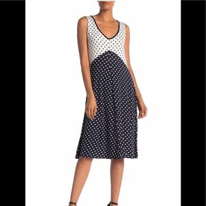 🔥🔥Jones New York Cutout Dotted Dress.